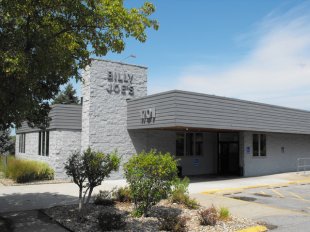 Former BILLY JOE'S PITCHER SHOW THEATRE